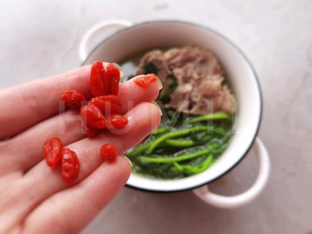 夏季清热去火:经典西洋菜猪骨汤 夏季清热去火:经典西洋菜猪骨汤