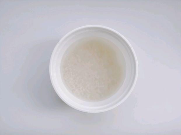 天热不想吃饭，来碗清热去火的菜干咸骨粥吧！-菜干咸骨粥的做法大全窍门