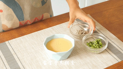 清热去火的菜谱-丁香鱼炖蛋怎么做好吃