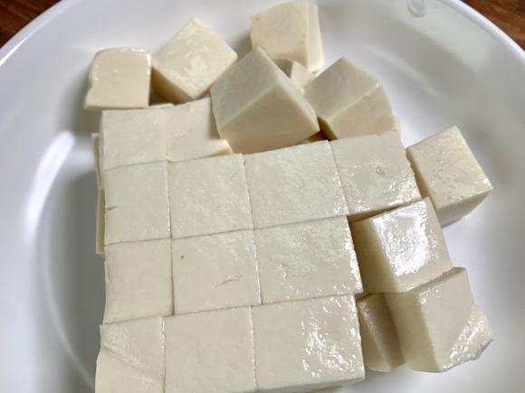 豆腐的做法-豆腐的吃法-豆腐花蛤汤