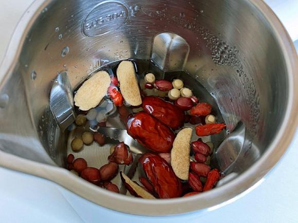 五红豆浆的做法 养血补气 健脾养胃的食疗方法