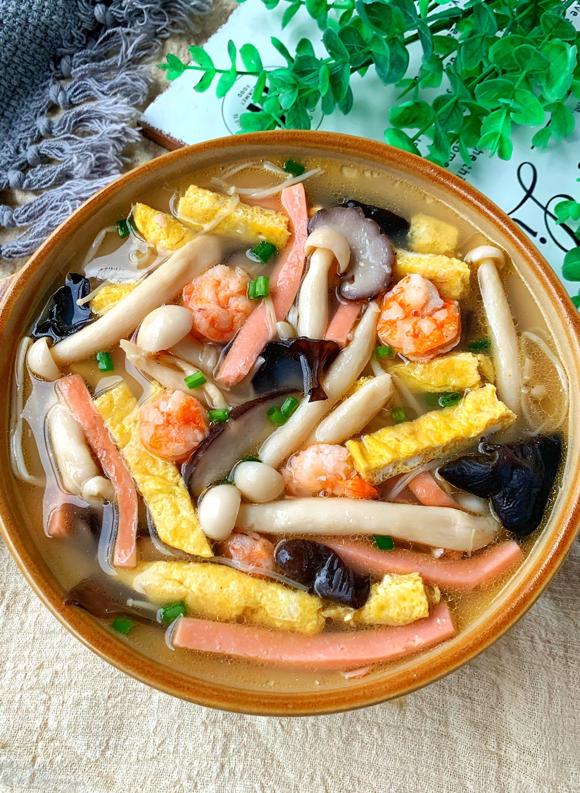 低卡减脂低脂减肥汤:三鲜菌菇汤 低卡减脂低脂减肥汤:三鲜菌菇汤
