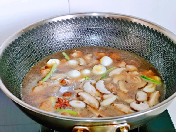 香菇鹌鹑蛋瘦肉汤的做法 香菇鹌鹑蛋瘦肉汤的做法
