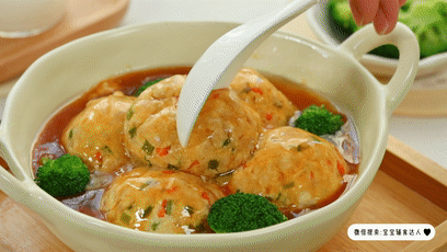 宝宝辅食点心：蒸豆腐肉丸