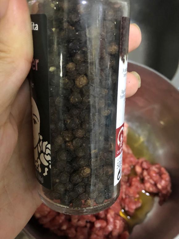 减脂低脂减肥餐：麦当劳同款牛肉汉堡肉饼