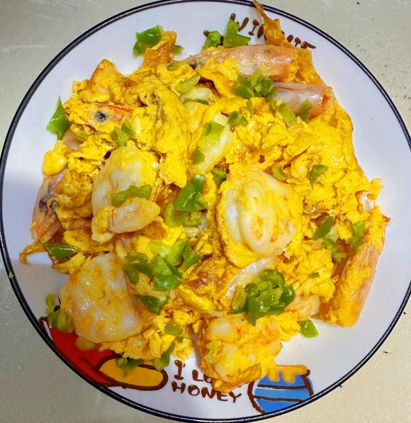 低脂减肥减脂餐：虾仁滑蛋