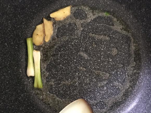 减肥低脂减脂餐:黑胡椒香煎巴沙鱼柳 减肥低脂减脂餐:黑胡椒香煎巴沙鱼柳