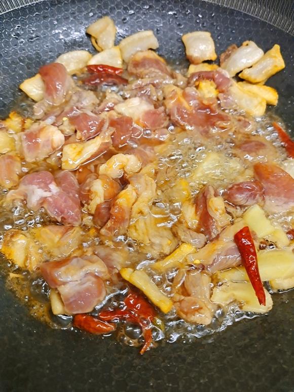 减脂低卡低脂减肥代餐：青椒肉炒河粉