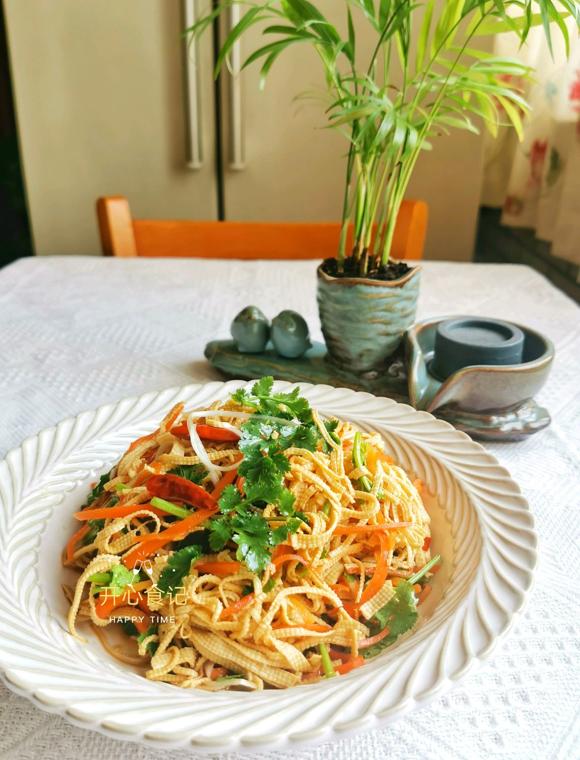 春日轻食餐~补钙减脂的美味豆腐丝【减脂餐食谱】