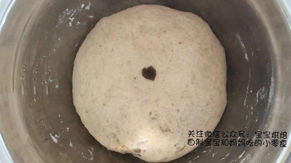 全麦核桃奶酪免揉拉丝面包-宝宝辅食早餐零食加餐