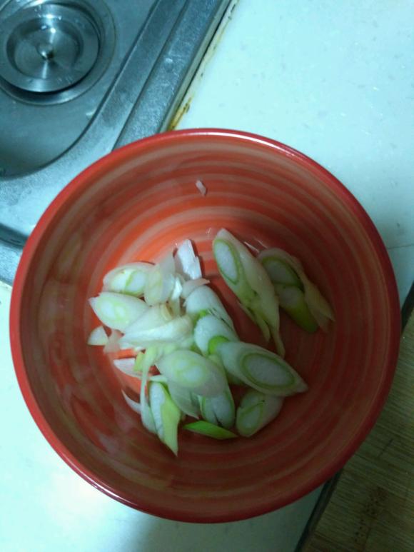 哺乳期食谱:青椒香干 哺乳期食谱:青椒香干