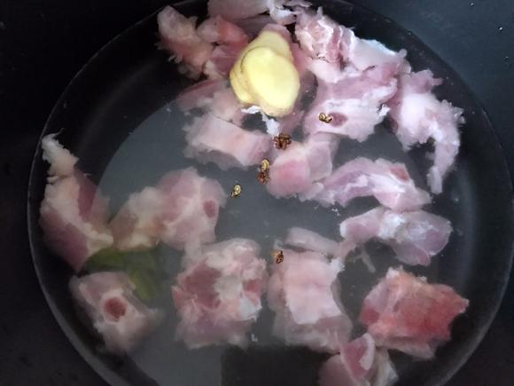清热解毒的排骨绿豆汤的做法