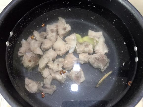 清热解毒的排骨绿豆汤的做法