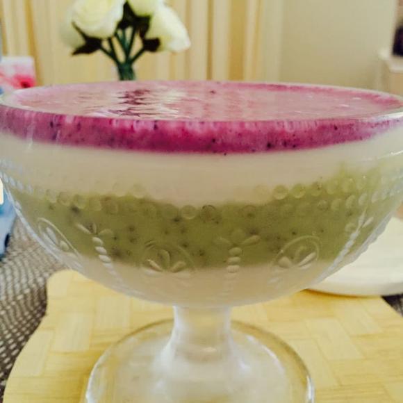 【瘦身食谱】蓝莓猕猴桃酸奶杯-不要太香了