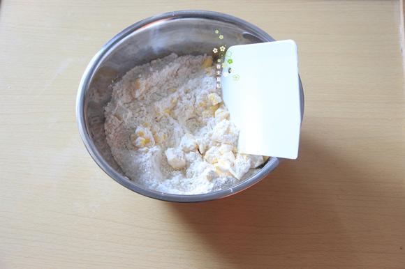 网格芒果苹果派-水果派的做法 网格芒果苹果派-水果派的做法
