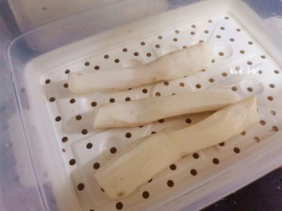 养生又养颜的玫瑰蜜汁山药泥【减肥食谱】
