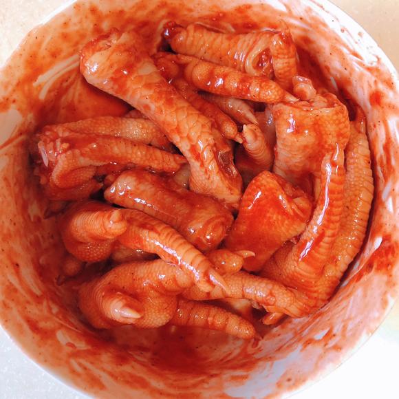 低脂养颜食谱:腐乳蒸凤爪 低脂养颜食谱:腐乳蒸凤爪