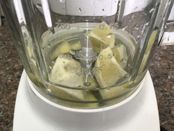 去湿驱寒排毒 美容养颜补充VC：生姜柠檬饮