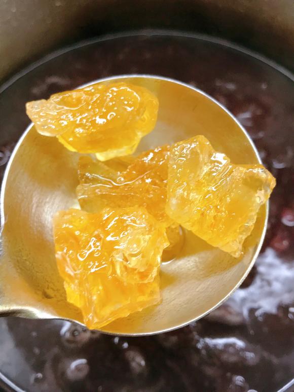 减肥代餐-养颜红豆银耳汤【减肥食谱】