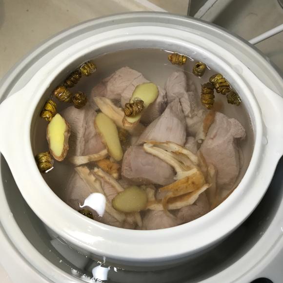 疫情健康食谱：西洋参石斛炖瘦肉-(清热滋润养颜）