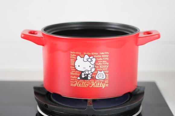 新冠食谱:清热润肺，提高免疫力-枇杷银耳汤