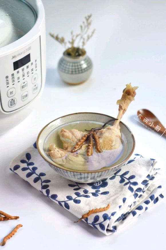 提高免疫力-冬虫草炖水鸭腿的做法