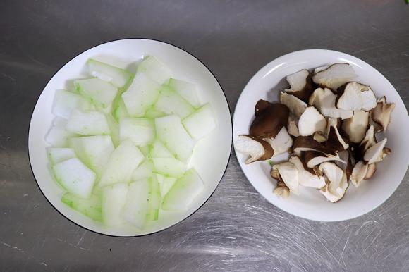 清脂清肠提高免疫力的食谱冬瓜烧香菇 清脂清肠提高免疫力的食谱冬瓜烧香菇
