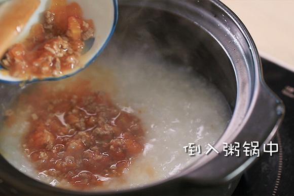番茄牛肉粥双倍补铁开胃，提高宝宝免疫力，