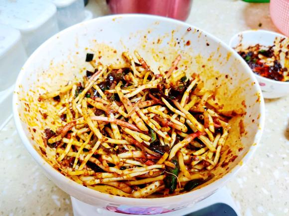 降压食谱,提高免疫力:凉拌折耳根 降压食谱,提高免疫力:凉拌折耳根