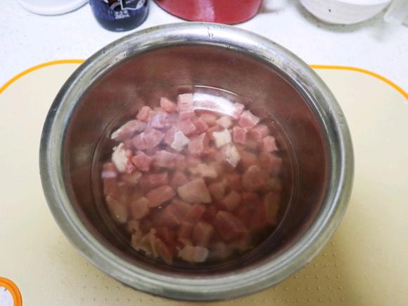 儿童补钙家常菜:豌豆炒牛肉粒 儿童补钙家常菜:豌豆炒牛肉粒