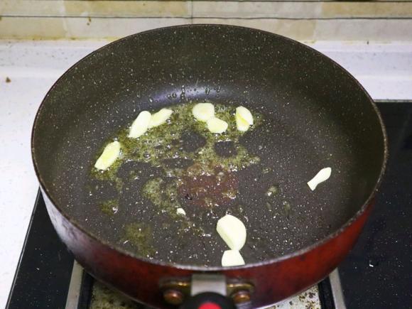 儿童补钙家常菜:豌豆炒牛肉粒 儿童补钙家常菜:豌豆炒牛肉粒
