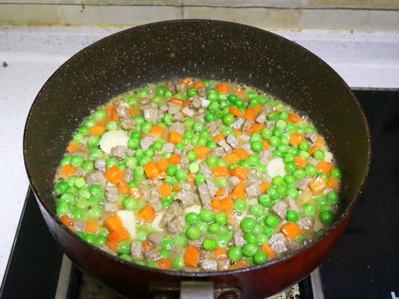 儿童补钙家常菜:豌豆炒牛肉粒 儿童补钙家常菜:豌豆炒牛肉粒
