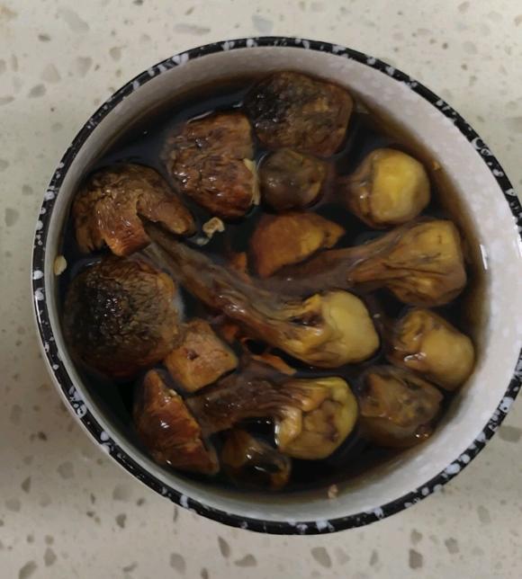 提高免疫力防新冠甲流：羊肚菌姬松茸牛肉面