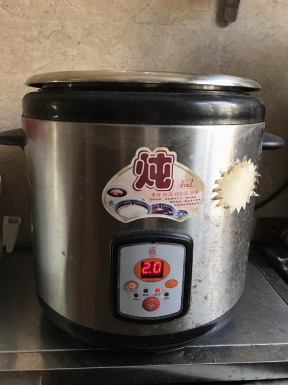 健脾化痰，提高免疫力：西洋参天冬川贝炖鹧鸪