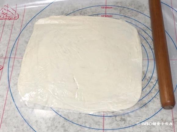 1岁以上宝宝增强免疫力小点：南瓜飞饼