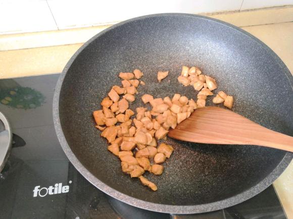 增强免疫力-彩椒鸡丁的做法超简单 增强免疫力-彩椒鸡丁的做法超简单