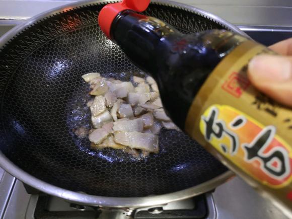提升免疫力:五花肉炒胡萝卜片 提升免疫力:五花肉炒胡萝卜片