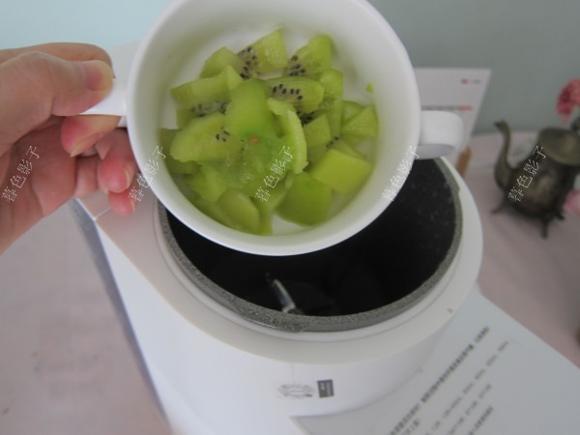 润肤去燥增加免疫力,比饮料好喝,没有添加剂 润肤去燥增加免疫力,比饮料好喝,没有添加剂