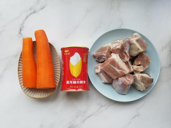 羊肉焖饭，肉鲜饭香，常吃还能增强身体免疫力