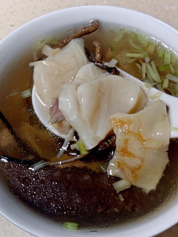 增加抵抗力免疫力的冬虫夏草鱼胶海参元贝腱子肉汤